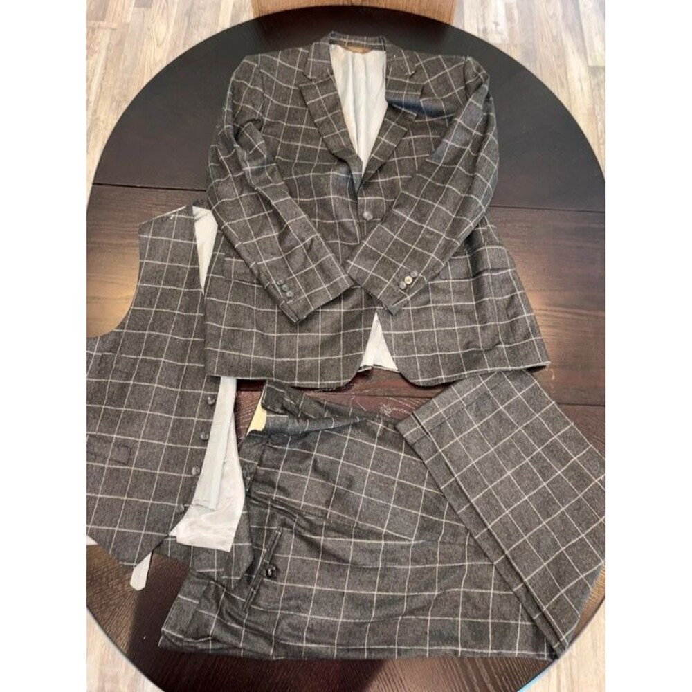 Paul Stuart SB Paul 44R-38 Wool Cashmere 3 Piece Suit